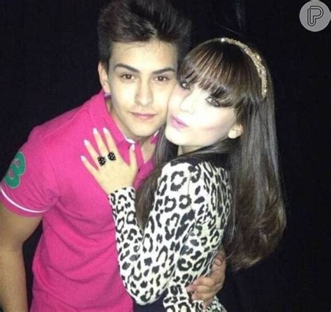 'LARISSA MANOELA TRANSANDO' Search .